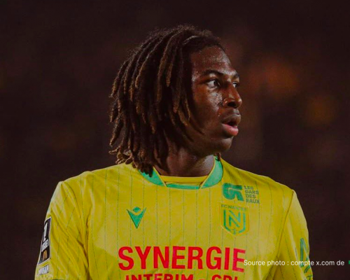 18 ans, 19 matchs en Ligue 1 et Chelsea éconduit : Tylel Tati prolonge à Nantes, Mohamed Sarr valide le choix