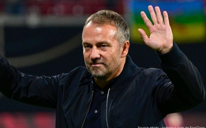 Hansi Flick coach Barcelone El Clasico Real Madrid mai 2026 — dirige son équipe malgré la mort de son père avant match qui peut sceller le titre Liga