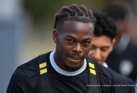 Jacques Ekomié Strasbourg : sept clubs en lice pour le latéral gabonais d’Angers