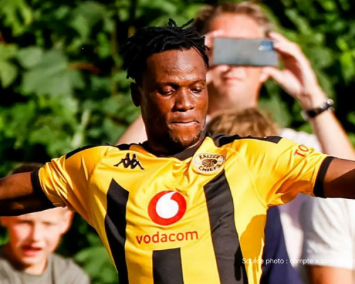 Glody Lilepo attaquant Kaizer Chiefs 28 ans né Kinshasa hommage Kaze Ben Youssef départ mai 2026
