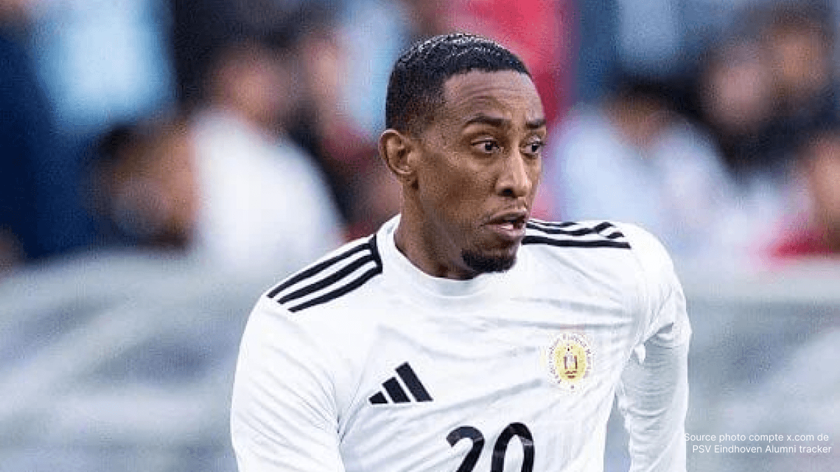 ALT обложки: Joshua Brenet latéral droit Curaçao Kayserispor, Mondial 2026 vs Allemagne NRG Stadium Houston