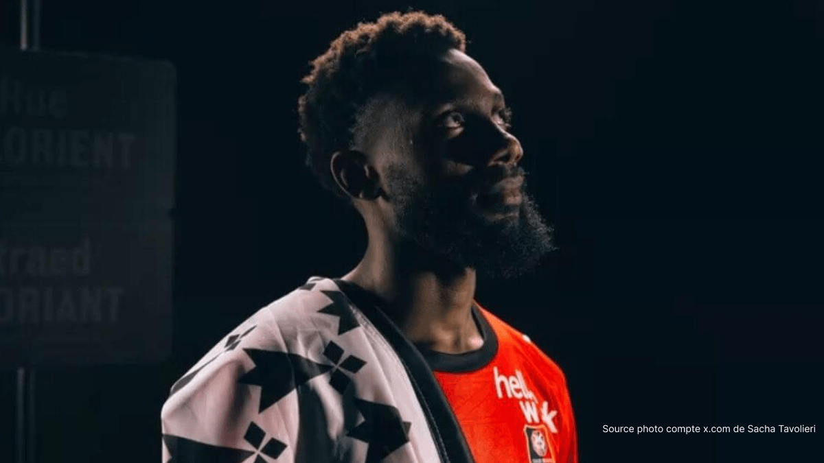 Issa Soumaré ailier sénégalais Le Havre, signe au Stade Rennais pour 4 ans Ligue Europa juin 2026