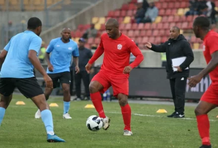 Sekhukhune United-Durban City, un premier duel déjà chargé d’histoire entre Kaze et Ben Youssef