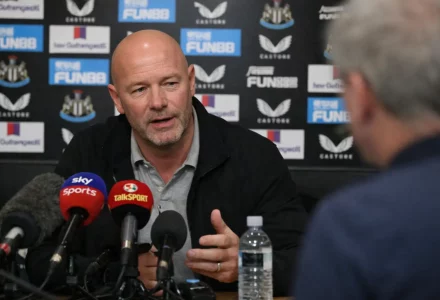 Newcastle secouée par le départ d’Eddie Howe, Shearer s’inquiète déjà pour la suite