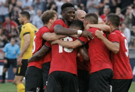 Edmond Tapsoba lance fort l’été du Bayer Leverkusen