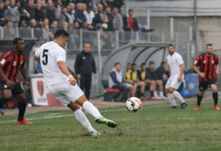 Genoa accélère sur Jaouen Hadjam, toujours au centre du jeu en Italie