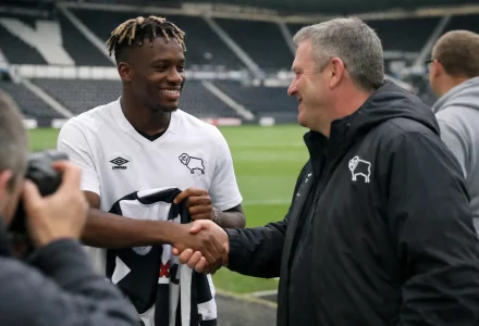 Issa Kaboré sur le départ? Derby County se positionne sérieusement