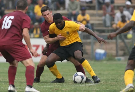 Transfert Langelihle Phili: Kaizer Chiefs tient un accord avec Stellenbosch, mais le dossier n’est pas bouclé