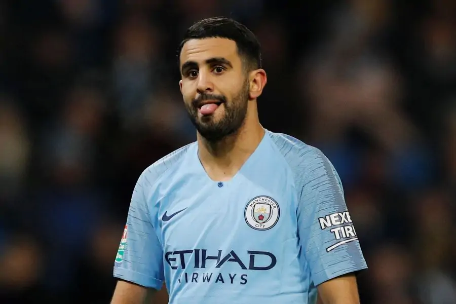 Manchester City pourrait renoncer à Mahrez au mercato estival