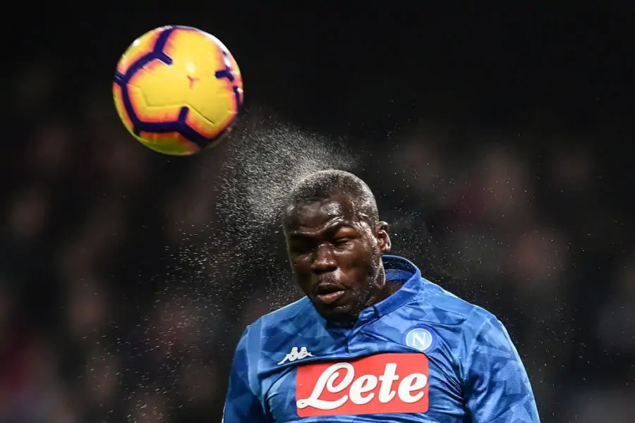 Manchester United a exclu Kalidou Koulibaly de sa liste pour cet été