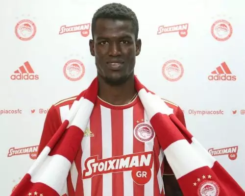 Olympiakos: Ousseynou Bâ prolonge jusqu’en juin 2024