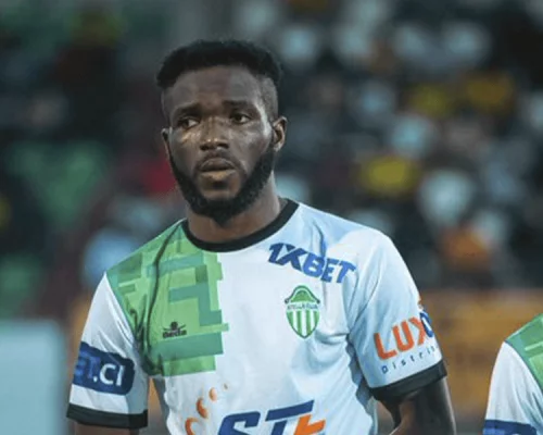 El Bekaye Diakité, défenseur malien libre, en discussions avancées avec le FC Chemal