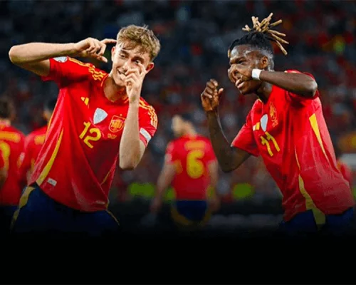 Luis de la Fuente annonce la liste de l'Espagne pour les qualifications au Mondial