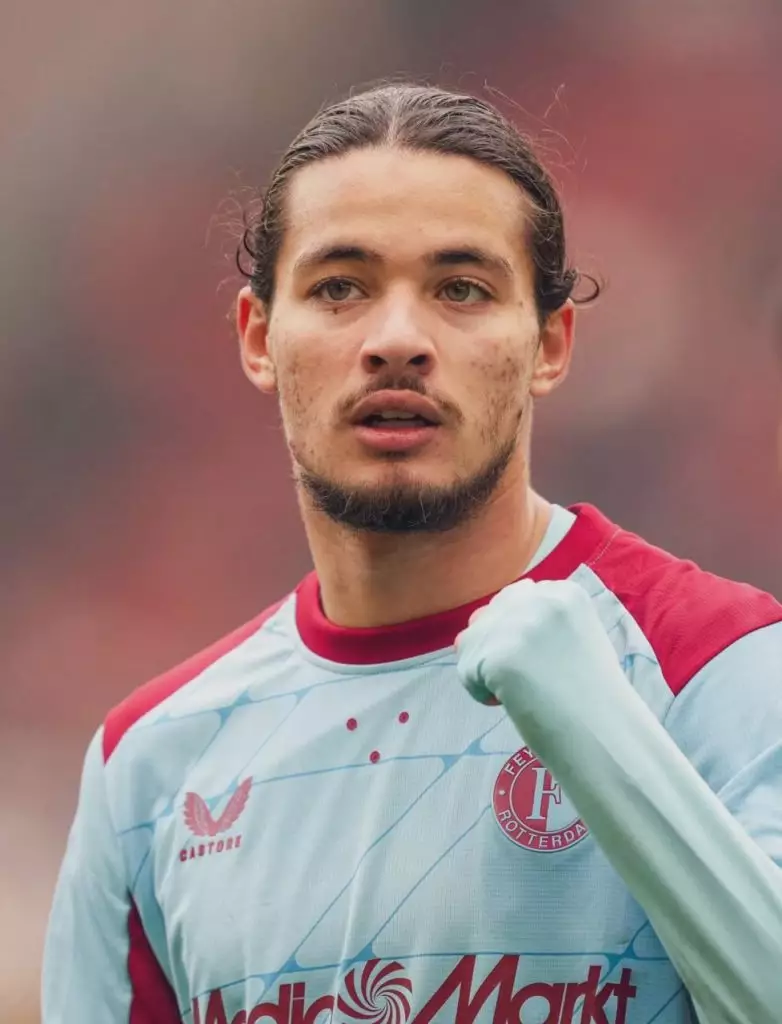 Hadj Moussa célèbre un but Feyenoord Rotterdam Stadion Feijenoord