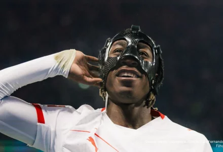 Yan Diomande entre Chelsea et le PSG : Leipzig fixe un prix record de 100 millions d'euros