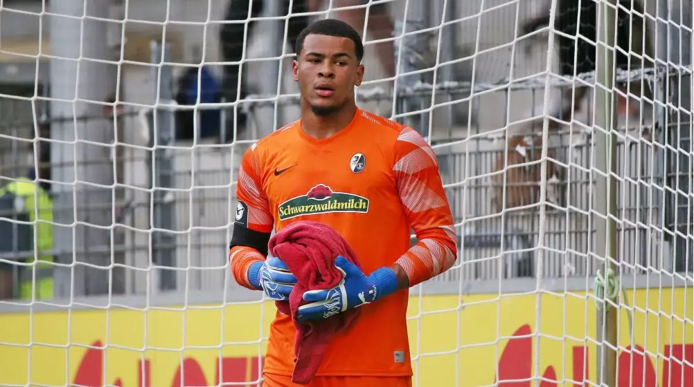 Noah Atubolu gardien SC Fribourg Bundesliga germano-nigérian