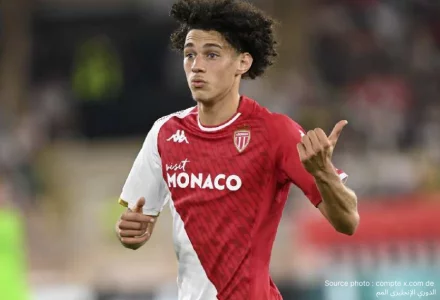 Akliouche entre Chelsea et Arsenal : Monaco joue la montre