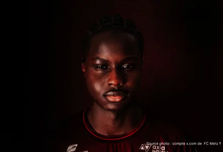 Abdoulaye Nassoko signe son premier contrat professionnel au FC Metz : un défenseur franco-guinéen à suivre de près