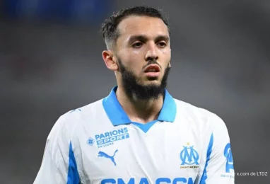 Amine Gouiri portant le maillot de l'équipe nationale algérienne lors d'un match international 2026