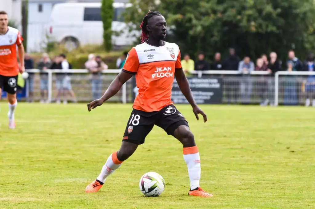 Bamo Meïté OM défenseur central ivoirien de 24 ans en prêt au FC Lorient — retour forcé à la Commanderie été 2026
