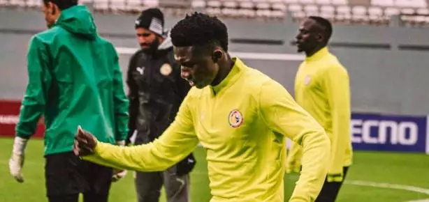 Lamine Camara milieu sénégalais de l'AS Monaco convoité par Newcastle et Liverpool, mercato 2026