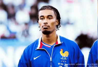 Nathan Zézé défenseur central franco-ivoirien de Neom SC convoité par Crystal Palace Bournemouth Brentford pour la Premier League été 2026